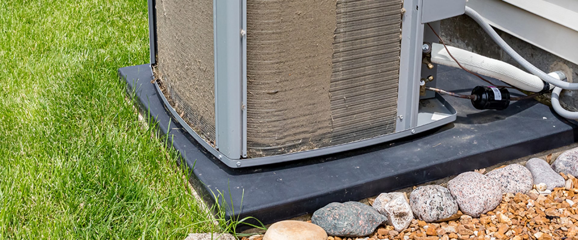 Why is the Airflow Through the Condenser Blocked? An Expert's Perspective